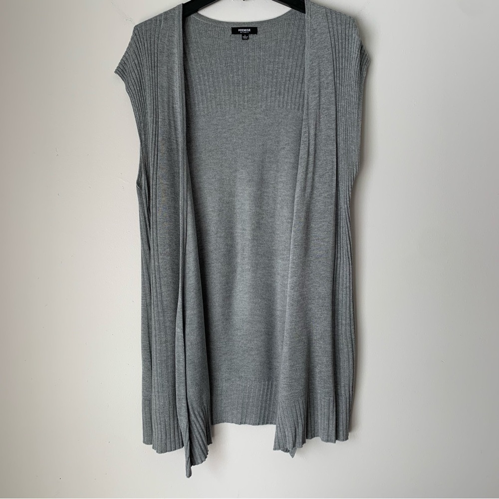 PREMISE Studio Sleeveless Long gray knit Cardigan Size Large